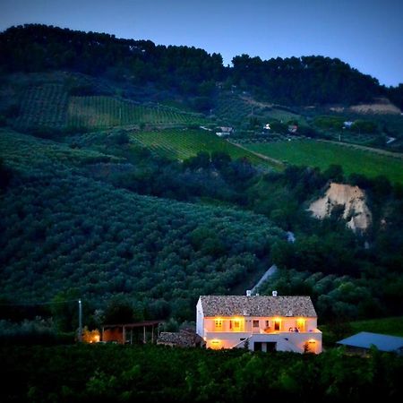 B&B Casale Fonte Vecchia Monteprandone Exterior foto
